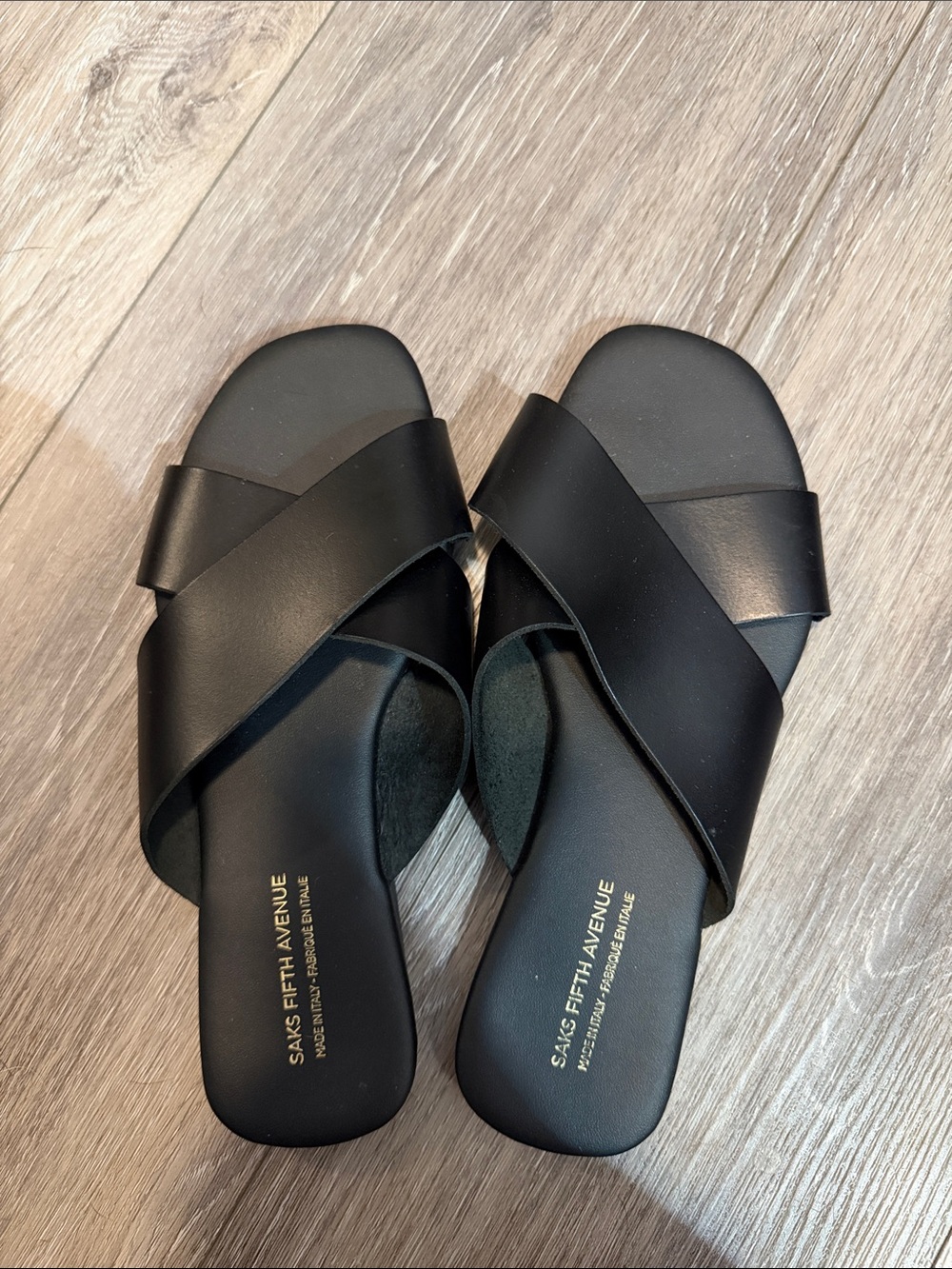 Saks Fifth Avenue leather sandals (size 7)